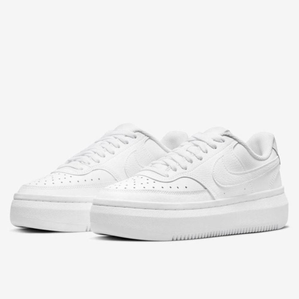 nike women's court vision alta